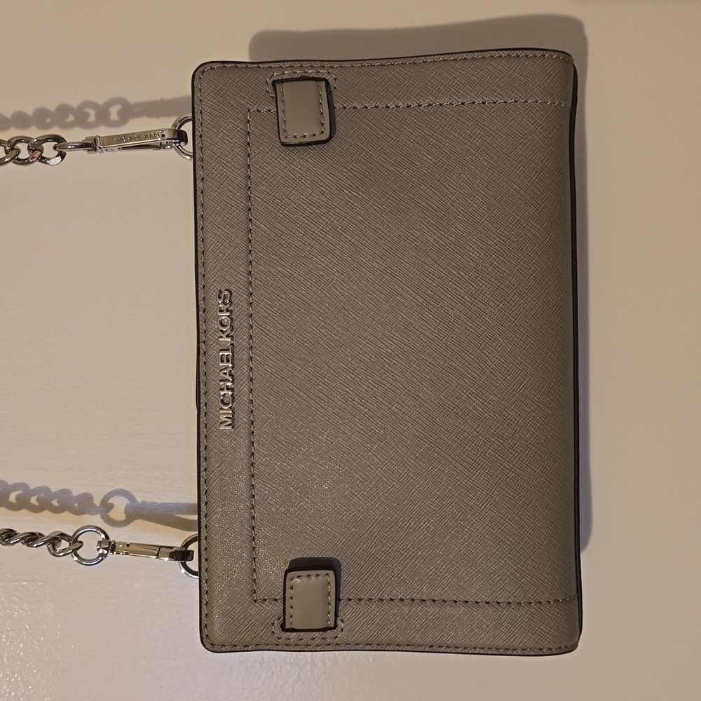 NWOT pearl gray Michael Kors Payne crossbody